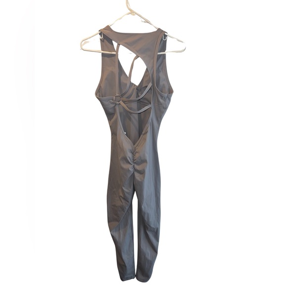 Workout Gray Scrunched Booty One Piece - Picture 2 of 6